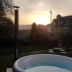 9 Bed In Oc-sz238 Hébergement de vacances