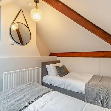 9 Bed In Sz238 * Keswick (Cumbria)