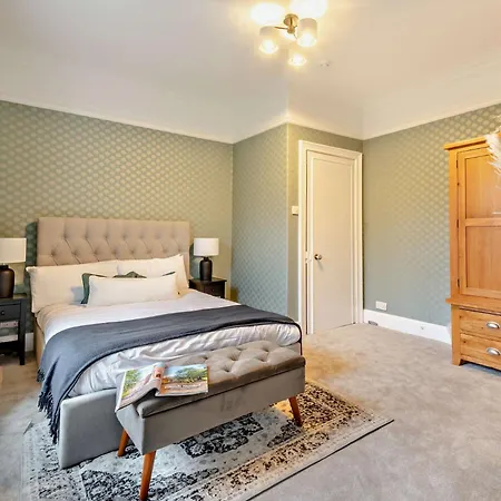 9 Bed In Sz238 *
