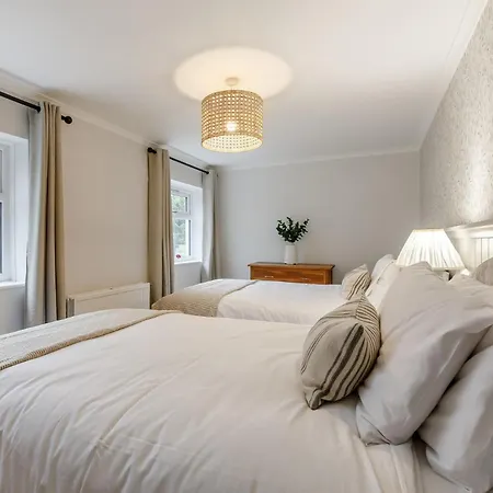 9 Bed In Sz238 Holiday home *