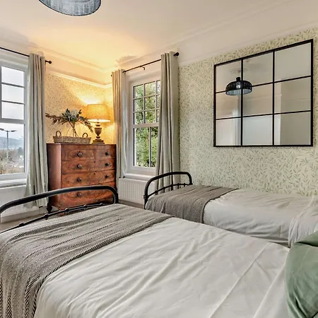 9 Bed In Sz238 Holiday home *