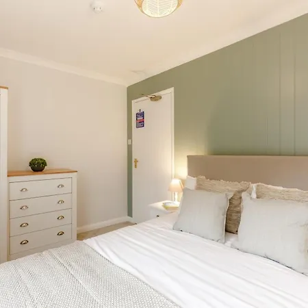 Σπίτι διακοπών 9 Bed In Oc-sz238 Κέσγουικ